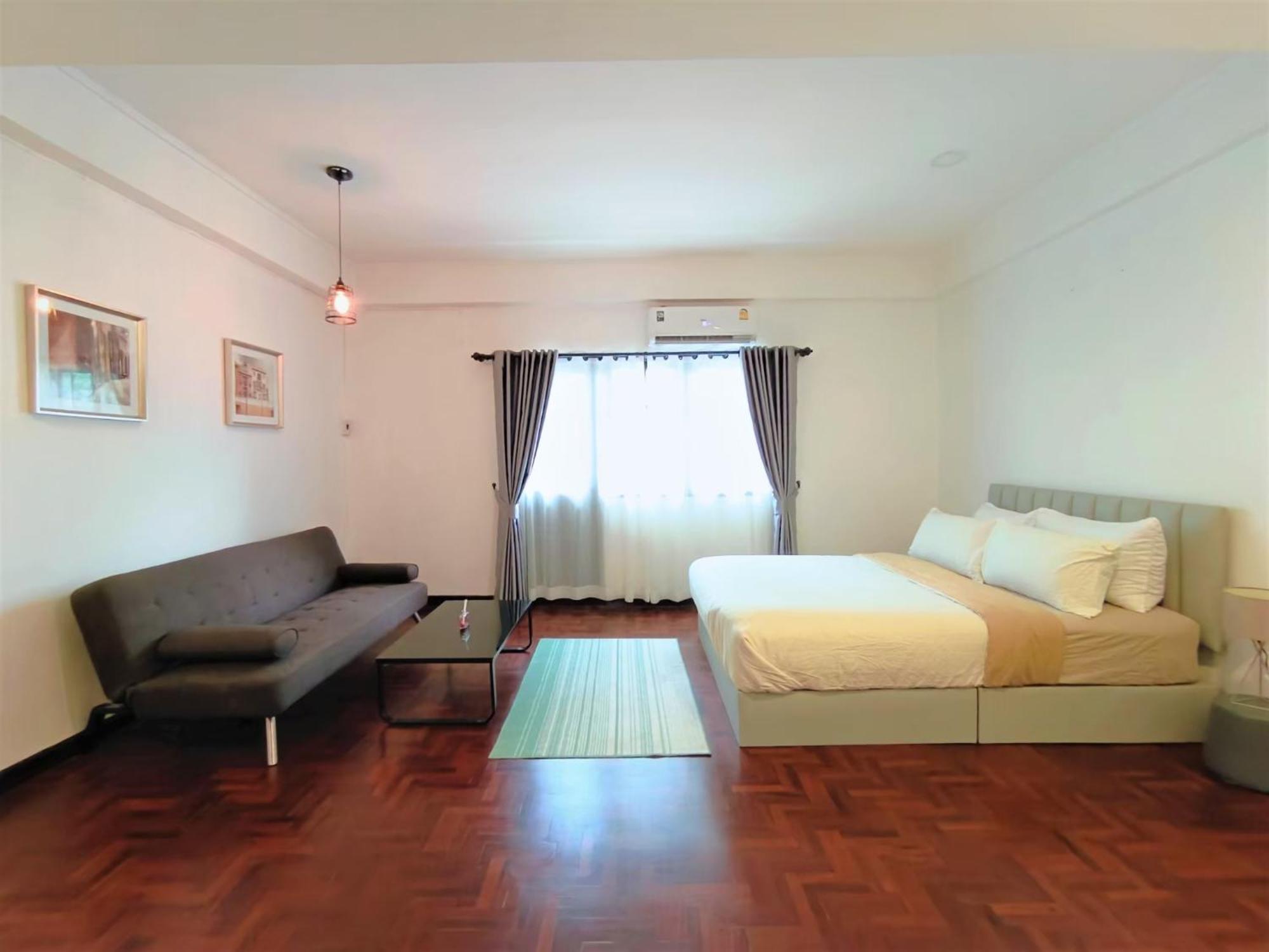 Serena Hostel Nimman9 Chiangmai Chiang Mai Eksteriør billede