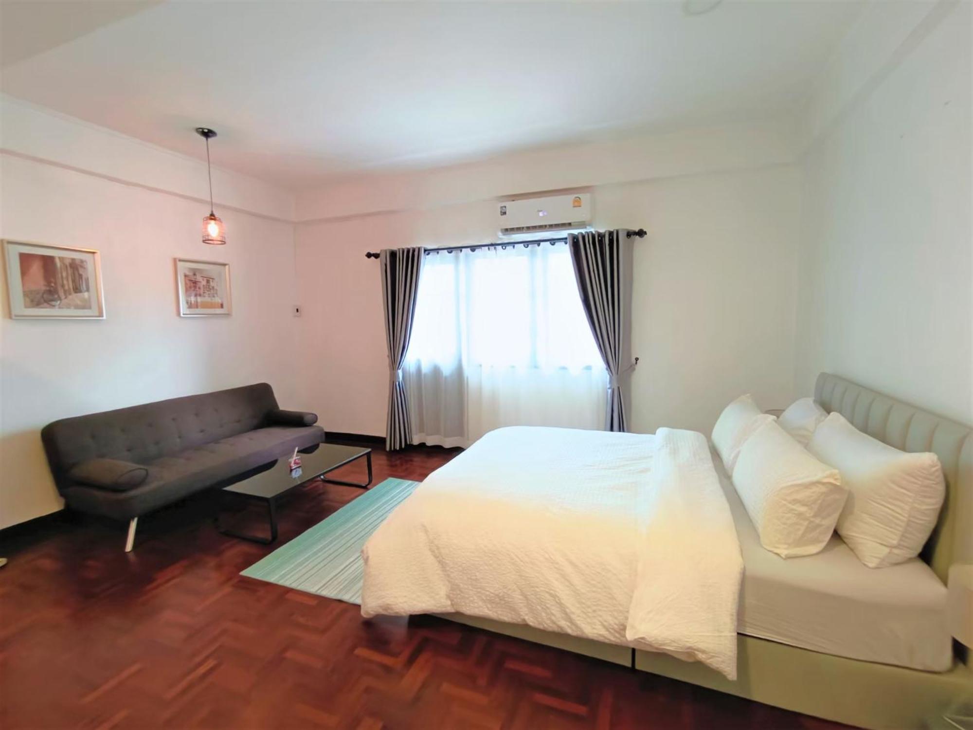 Serena Hostel Nimman9 Chiangmai Chiang Mai Eksteriør billede